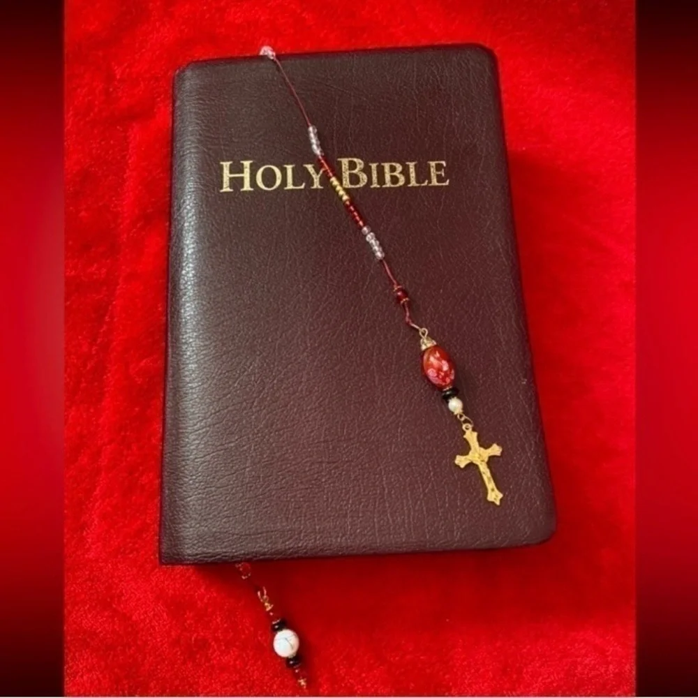 ECCENTRIC HANDCRAFTED Red/White/Black Beaded Bookmark with Golden Cross